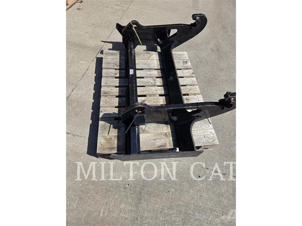 CAT 924-938 FORK CARRIAGE FOR C 3/4 ISO COUPLER Vidlica