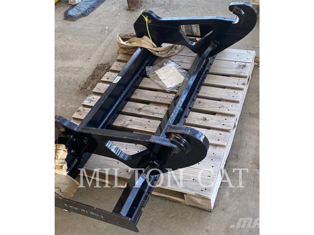 CAT 924-938 FORK CARRIAGE FOR C 3/4 ISO COUPLER Vidlica
