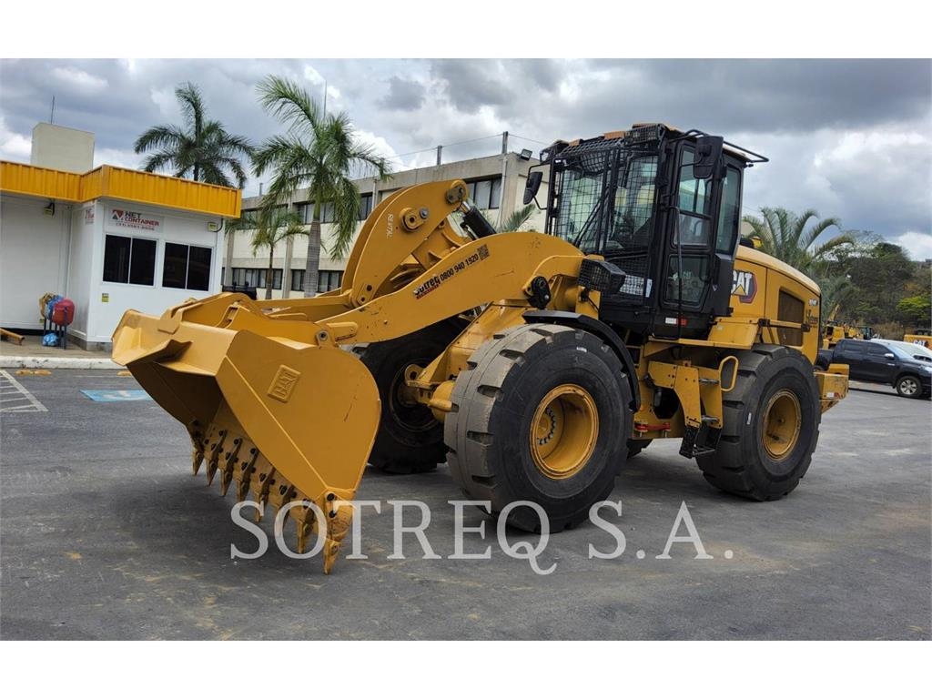 CAT 924K 휠로우더