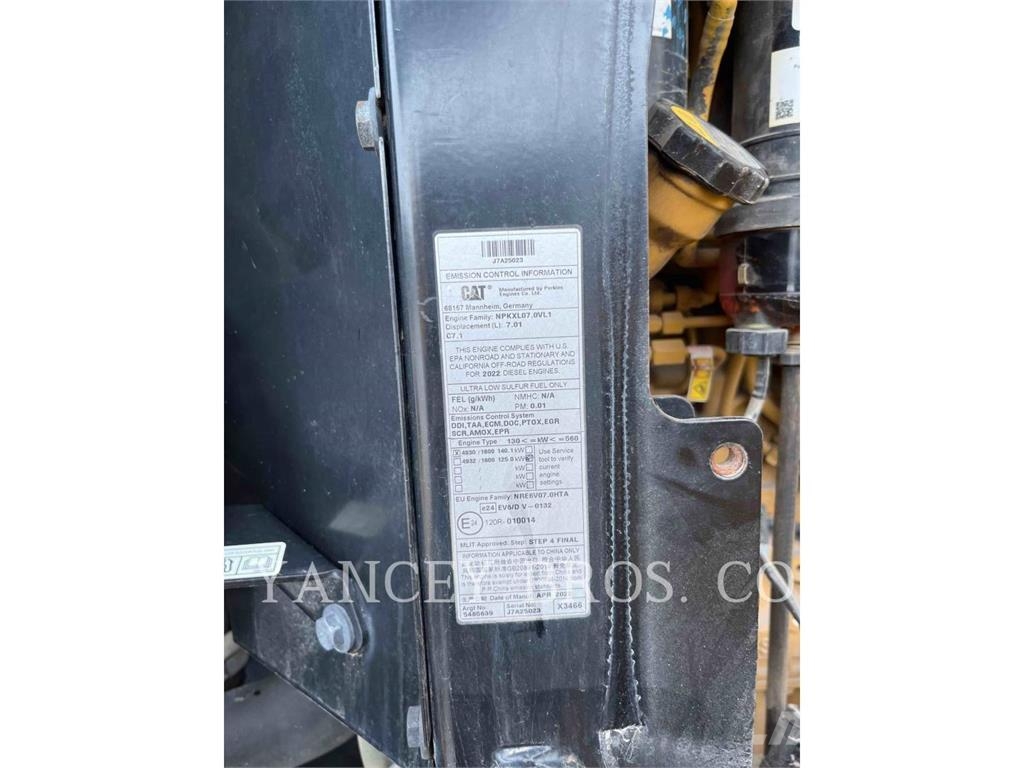 CAT 926 QC Gumikerekes homlokrakodók