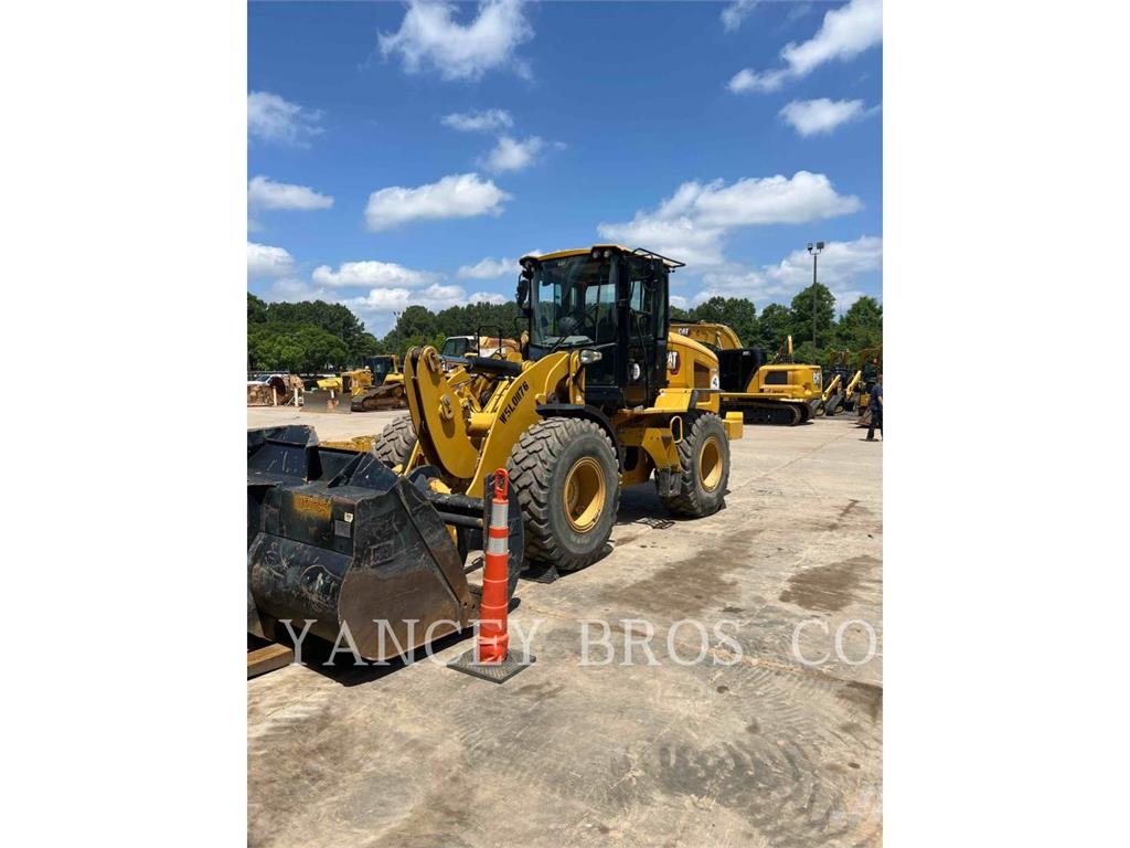 CAT 926 QC 輪胎式裝載機