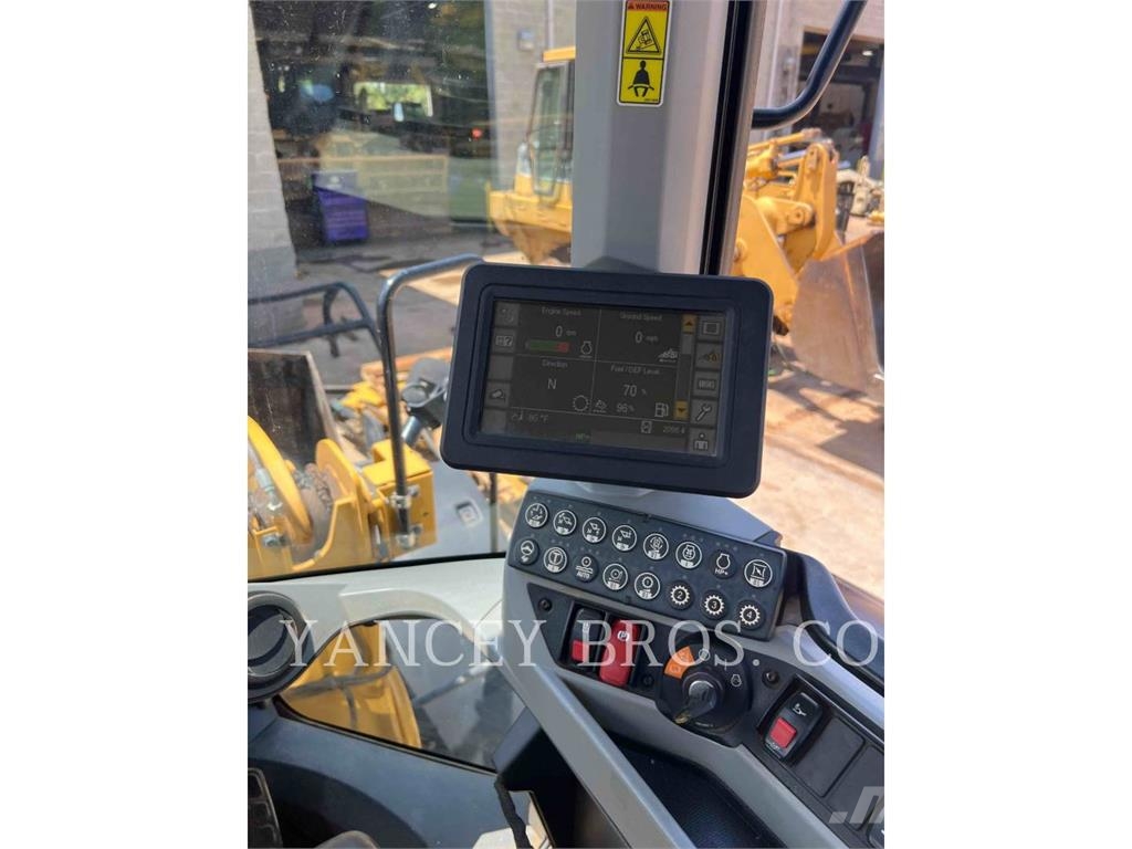 CAT 926 QC 輪胎式裝載機