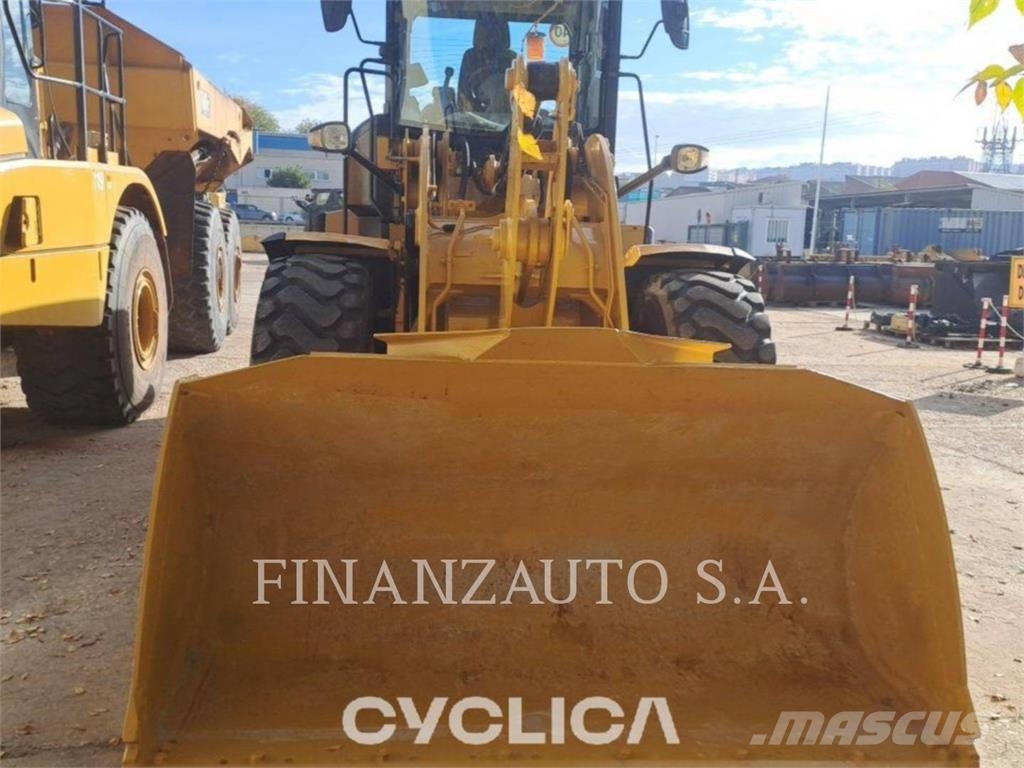 CAT 926M Wheel loaders