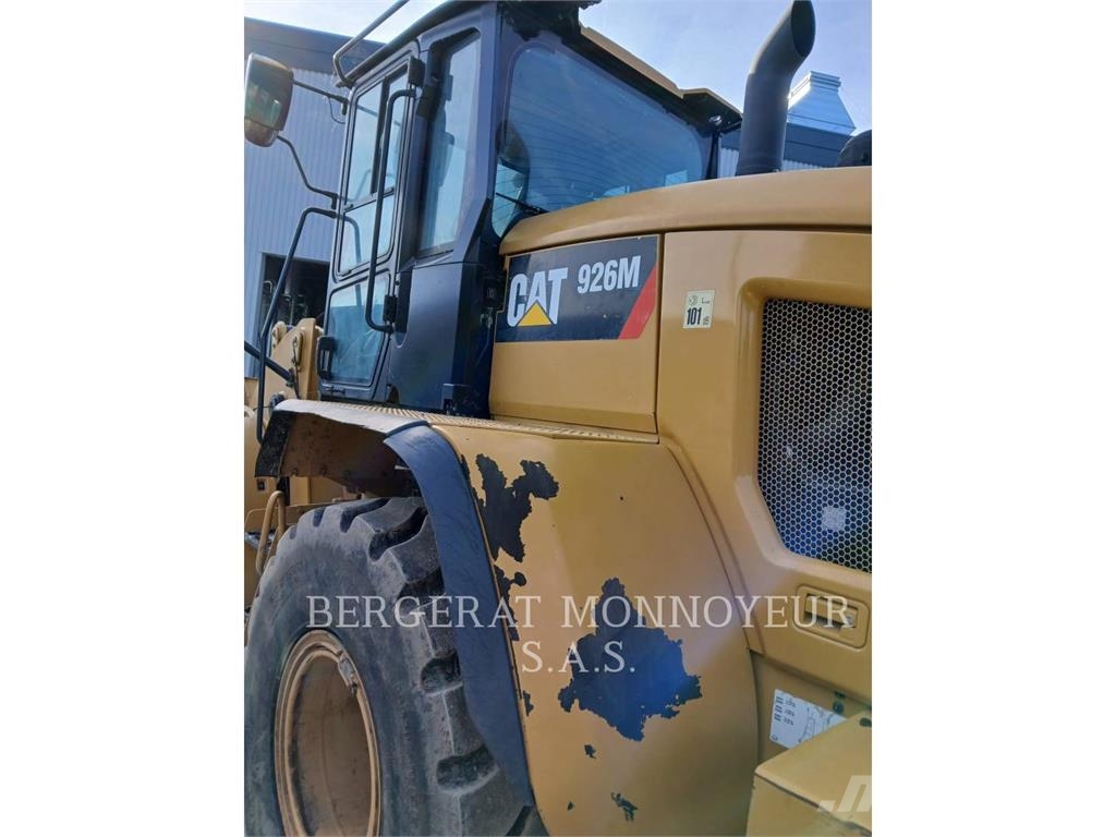 CAT 926M 輪胎式裝載機