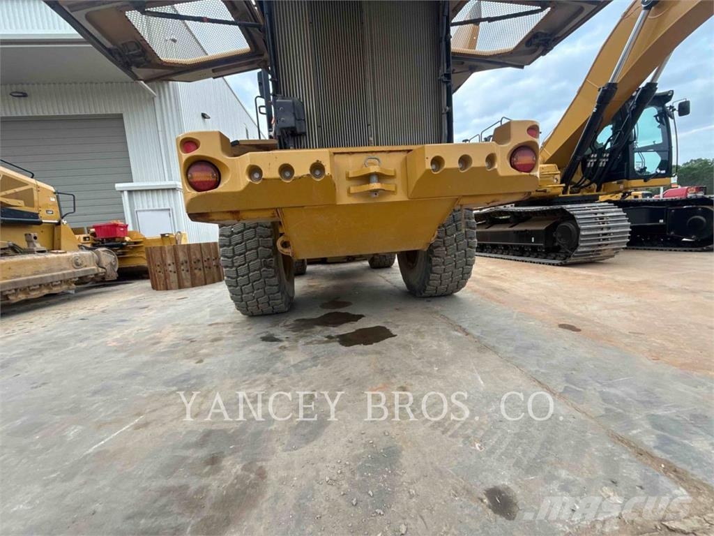 CAT 926M 휠로우더