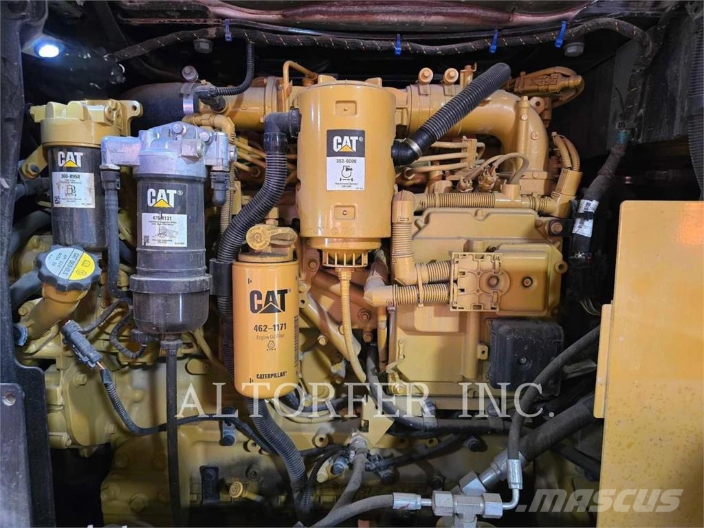 CAT 926M Tekerlekli yükleyiciler