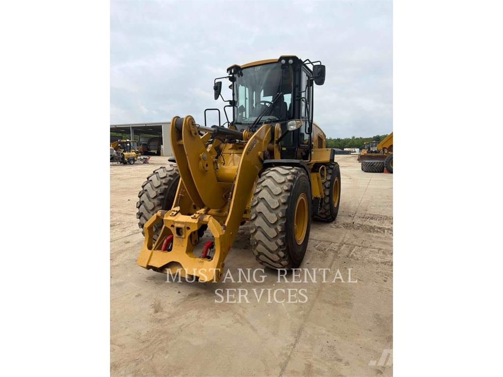 CAT 926M Tekerlekli yükleyiciler