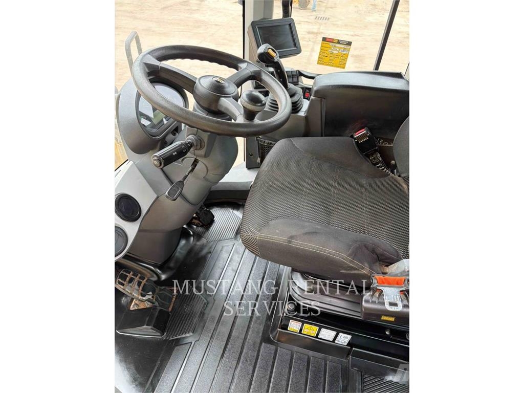 CAT 926M Tekerlekli yükleyiciler