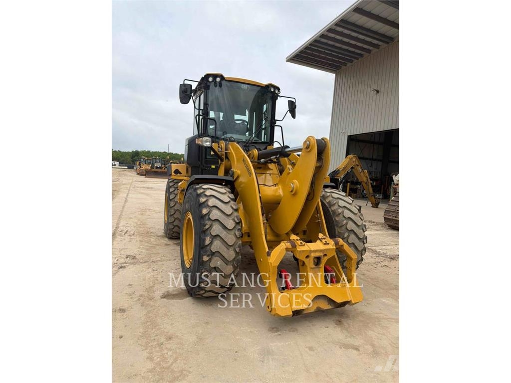 CAT 926M Tekerlekli yükleyiciler