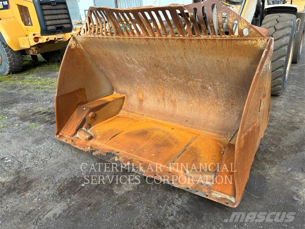 CAT 926M Wheel loaders