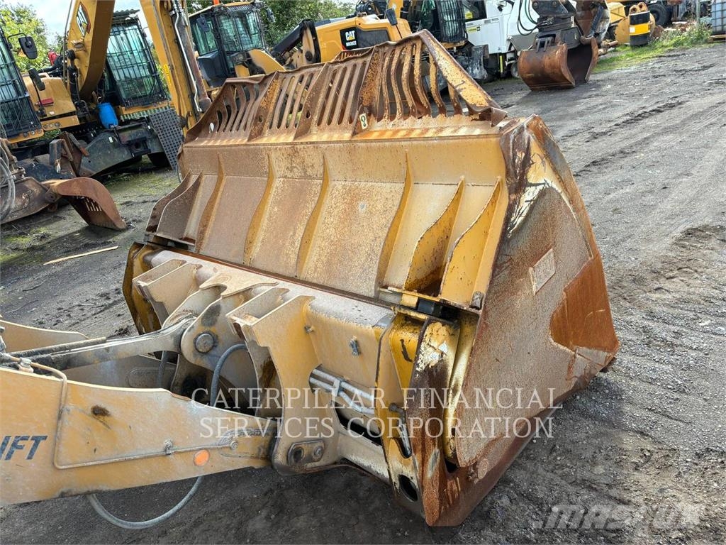 CAT 926M Wheel loaders