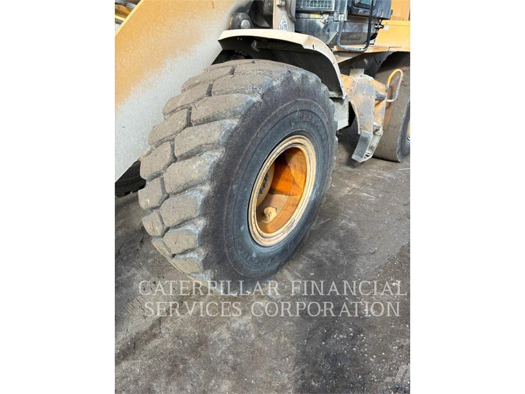 CAT 926M Wheel loaders