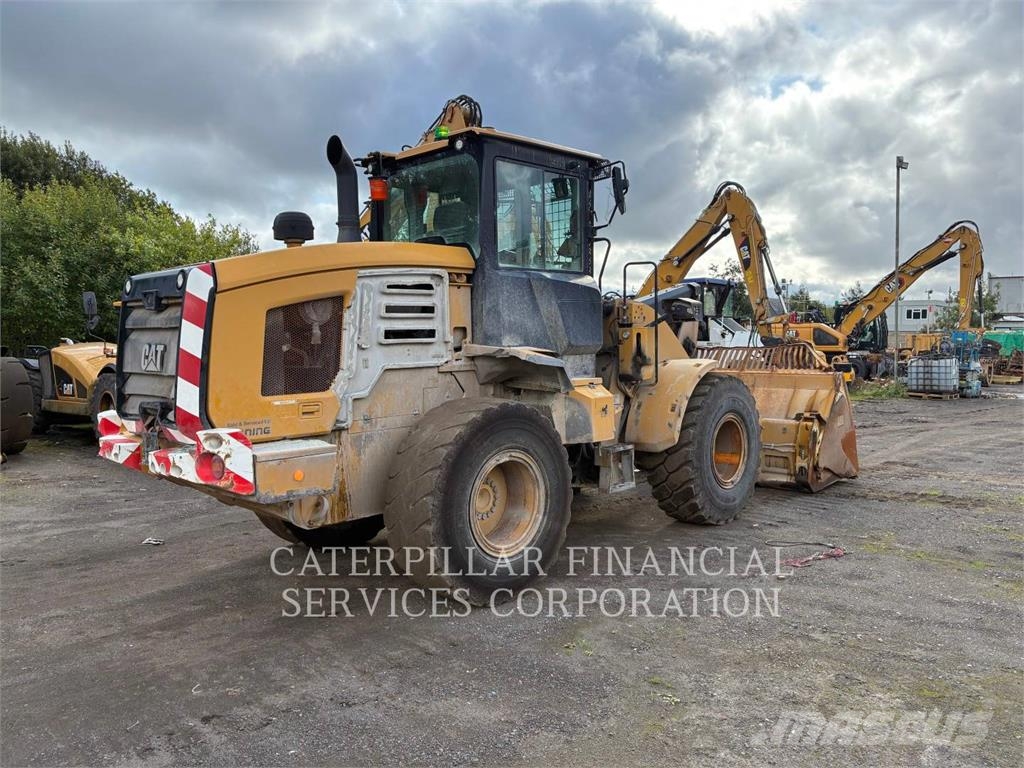 CAT 926M Wheel loaders