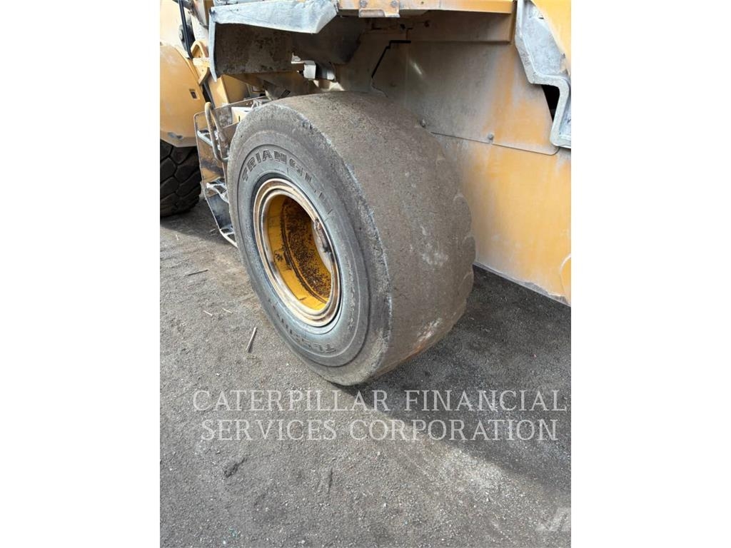 CAT 926M Wheel loaders
