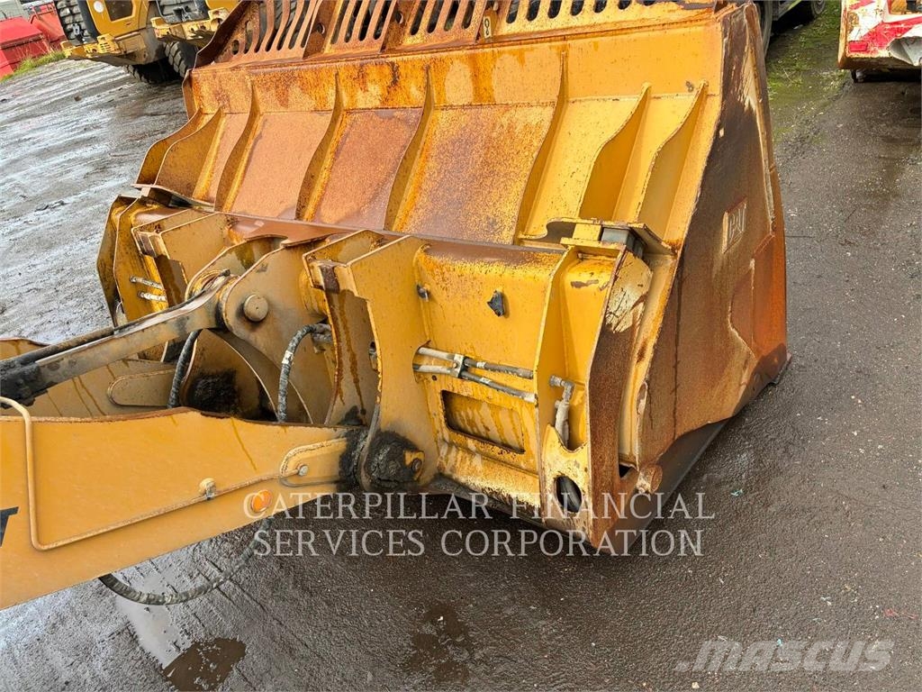 CAT 926M Wheel loaders