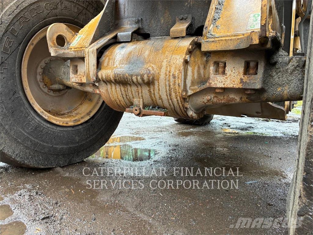 CAT 926M Wheel loaders