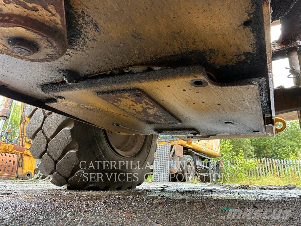 CAT 926M Wheel loaders