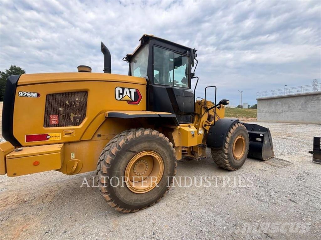 CAT 926M Kolesni nakladalci