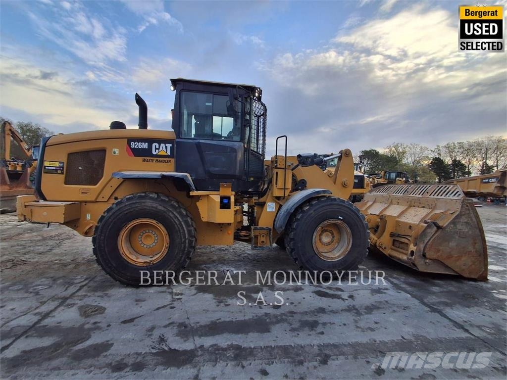 CAT 926M Chargeuse sur pneus