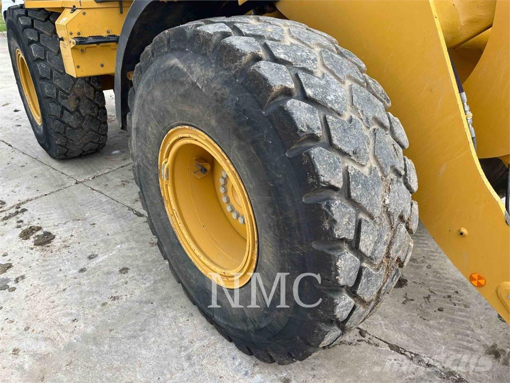 CAT 926M Rataslaadurid