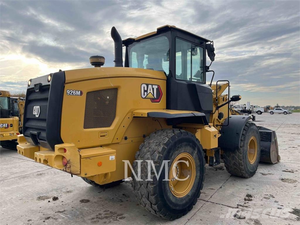 CAT 926M Rataslaadurid