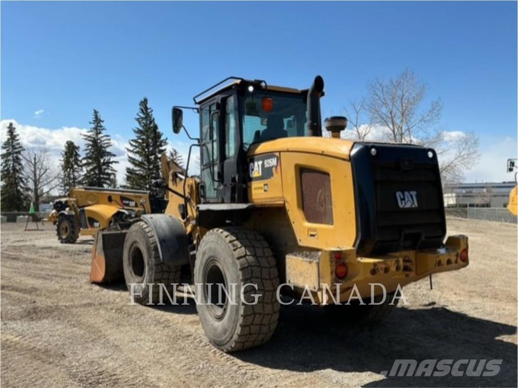 CAT 926M Rataslaadurid