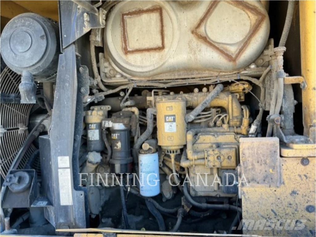 CAT 926M Rataslaadurid