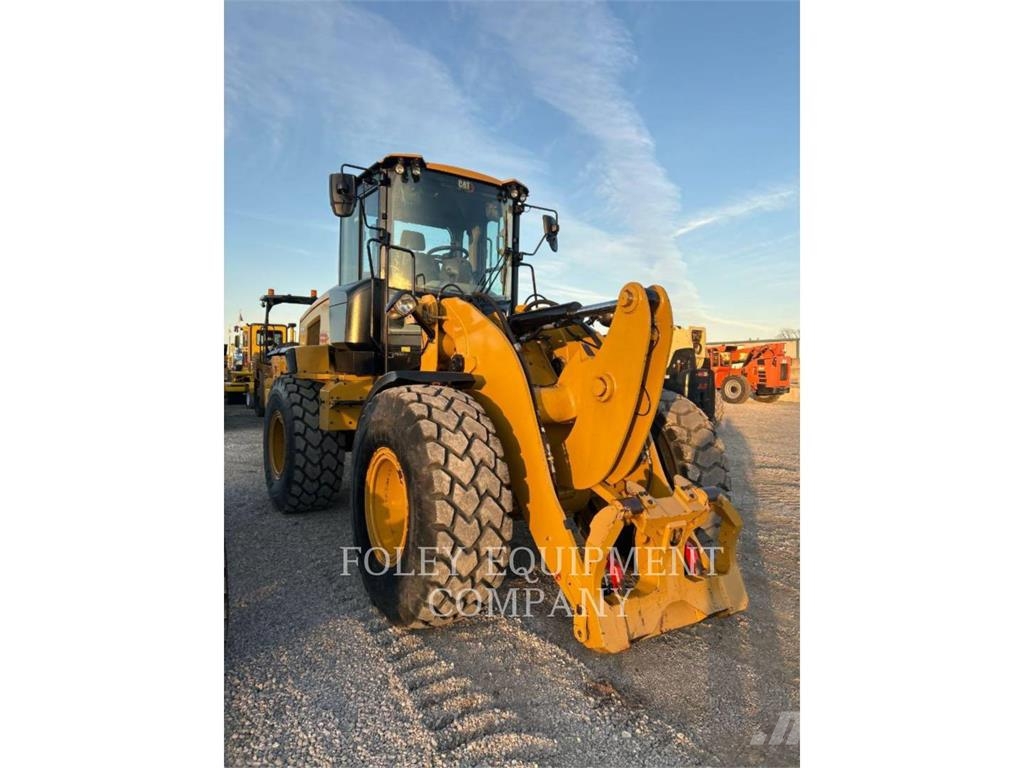 CAT 926M Wheel loaders