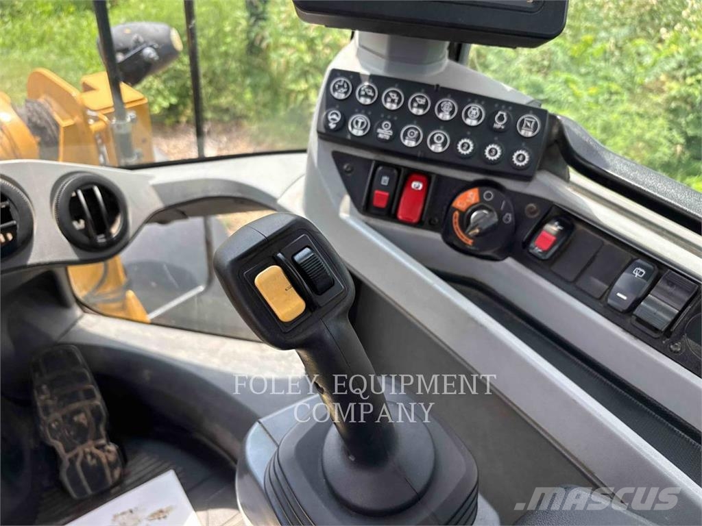 CAT 926M Φορτωτές με λάστιχα (Τροχοφόροι)