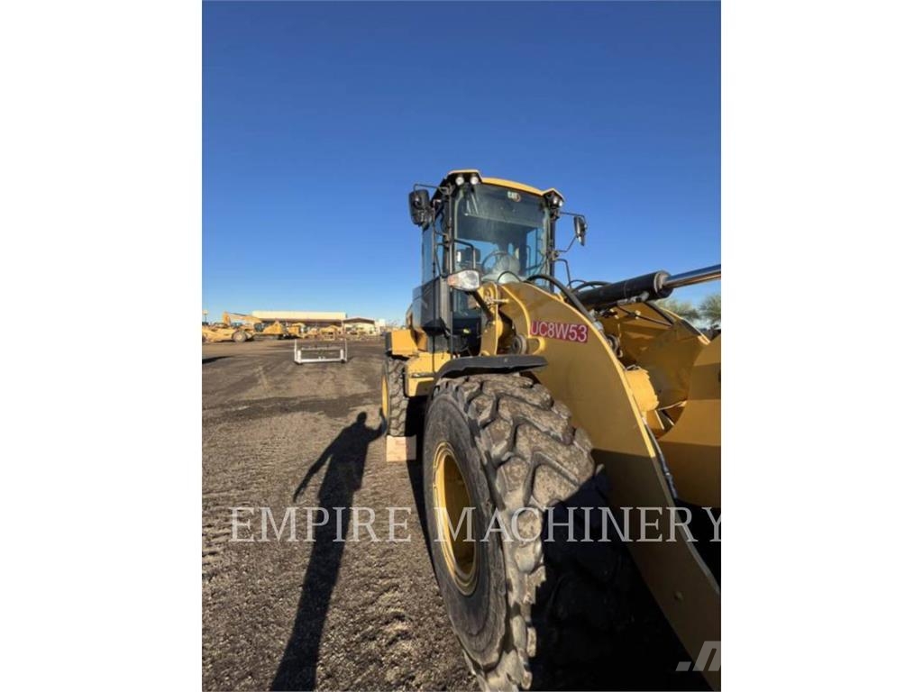 CAT 926M FC Iekrāvēji uz riteņiem