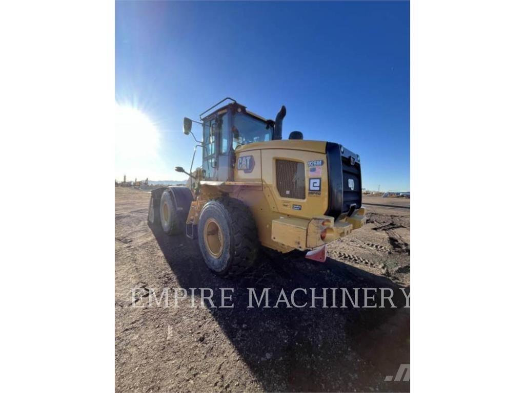 CAT 926M FC لوادر بعجل