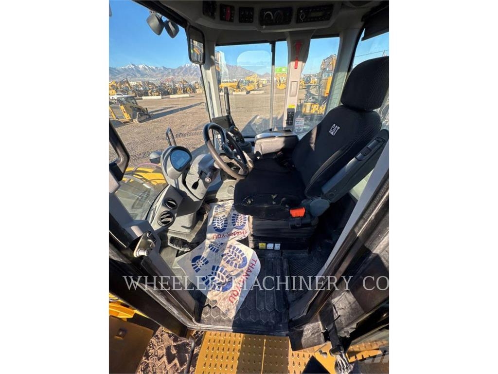 CAT 926M HL QC Wheel loaders