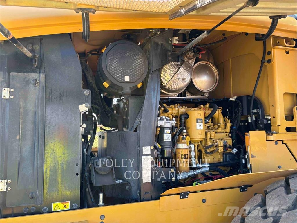 CAT 926MHL Pyöräkuormaajat