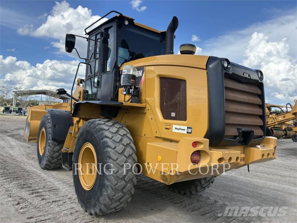 CAT 926MPO Kolesni nakladalci
