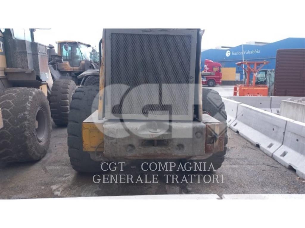 CAT 928G Фронтальные погрузчики
