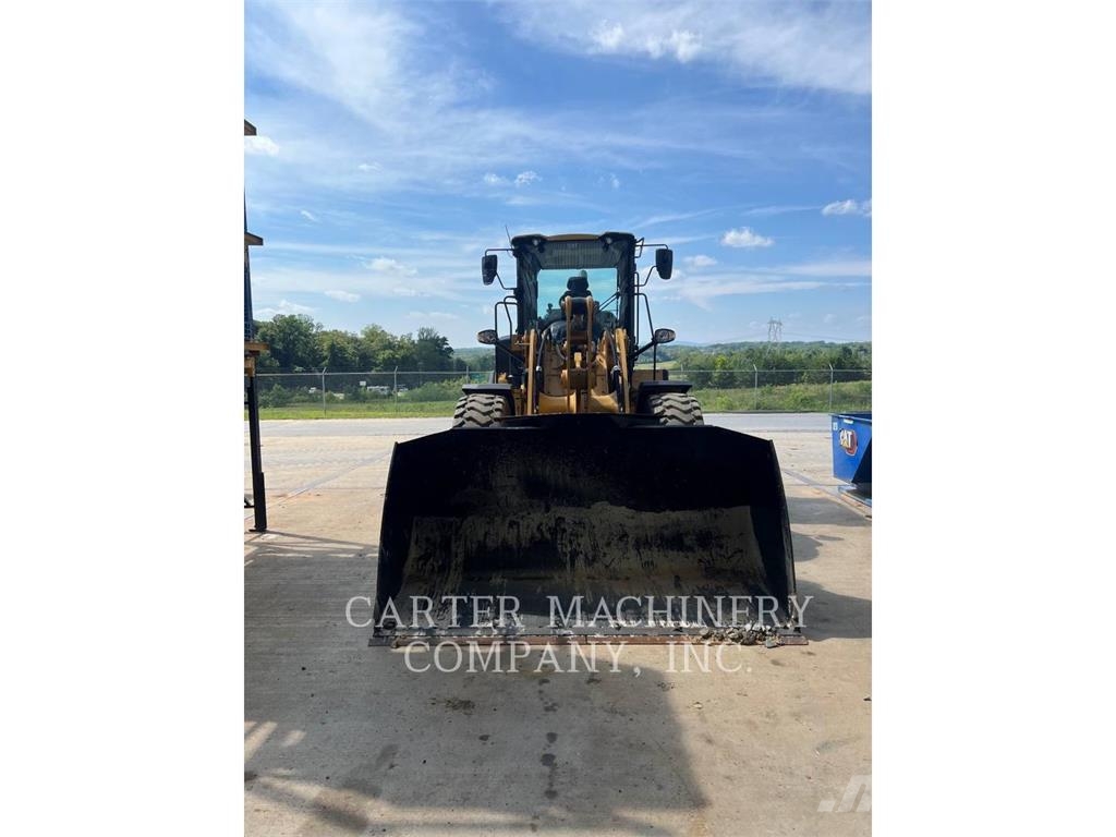 CAT 930 Wheel loaders