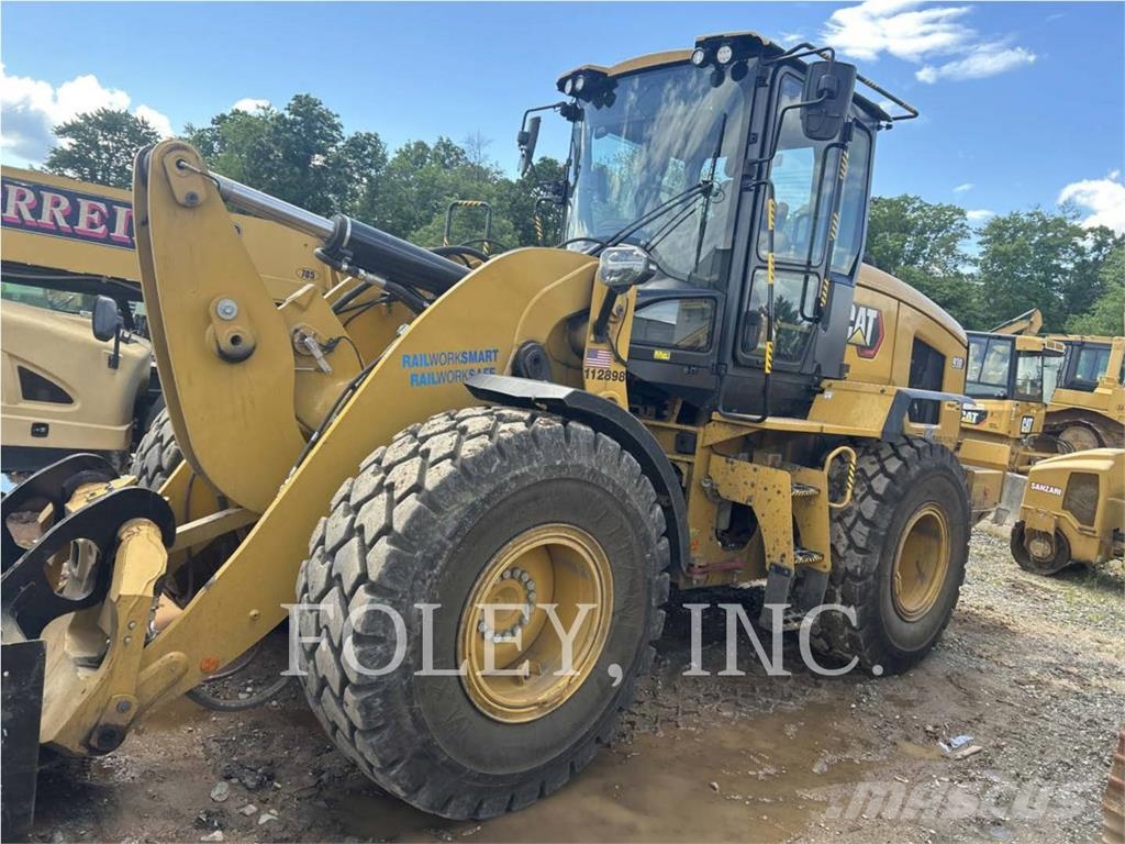 CAT 930-14 Carregadeiras de rodas