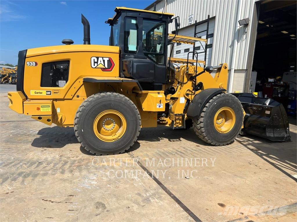 CAT 930 3VFS Фронтальные погрузчики