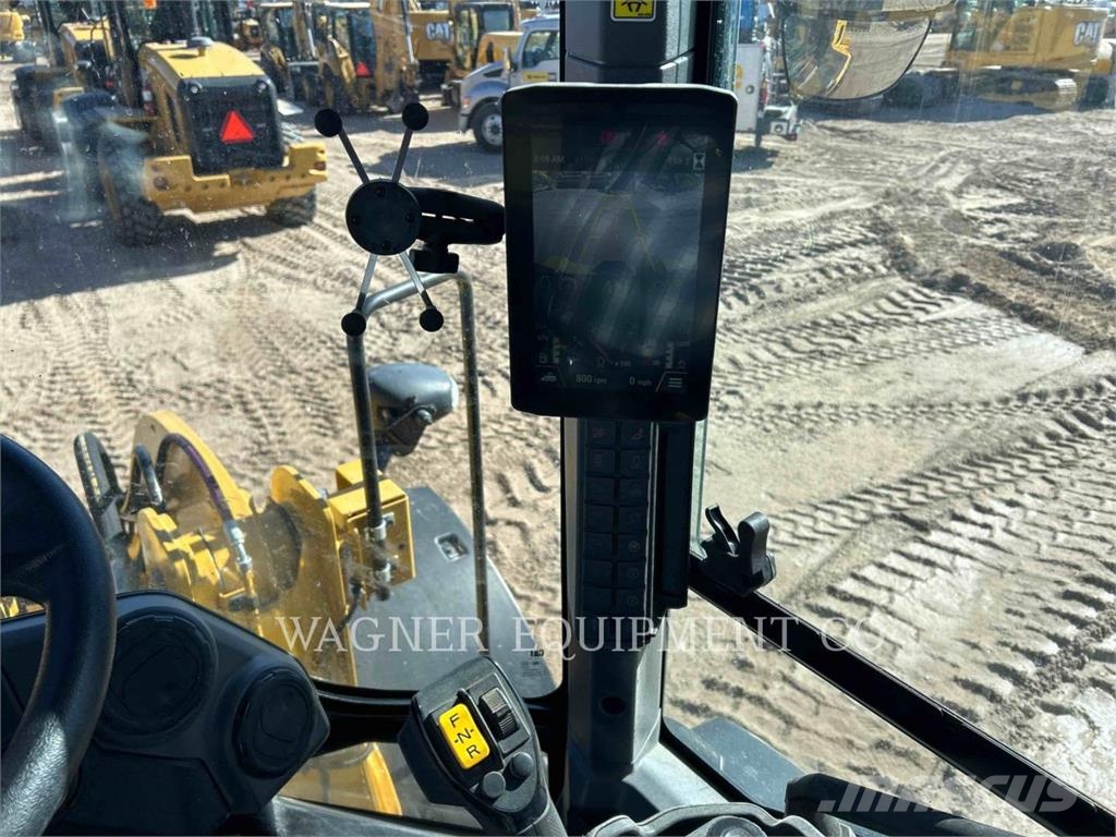 CAT 93014 Wheel loaders