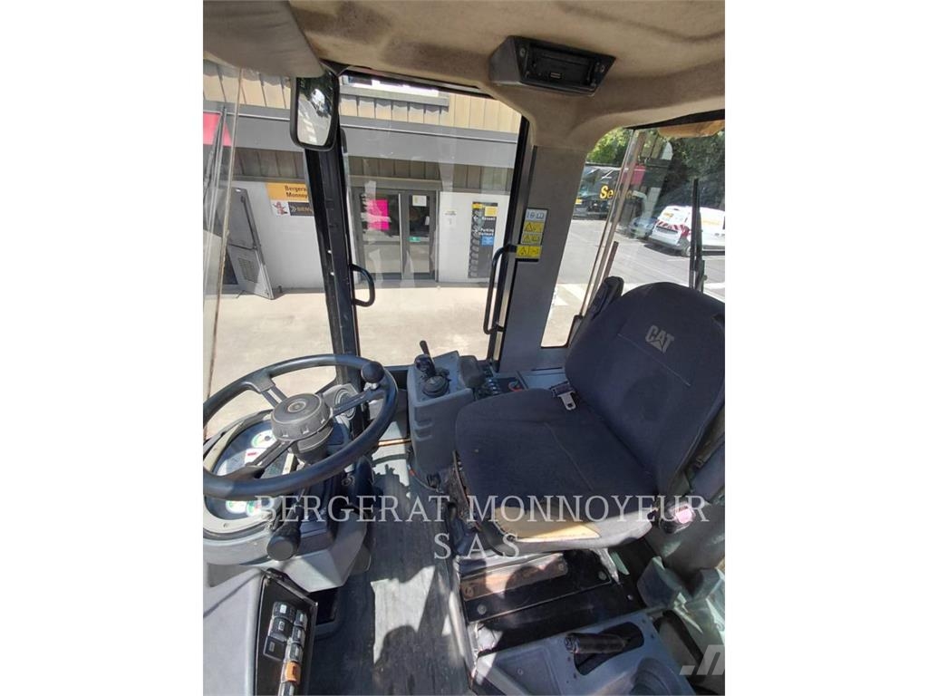 CAT 930H Tekerlekli yükleyiciler