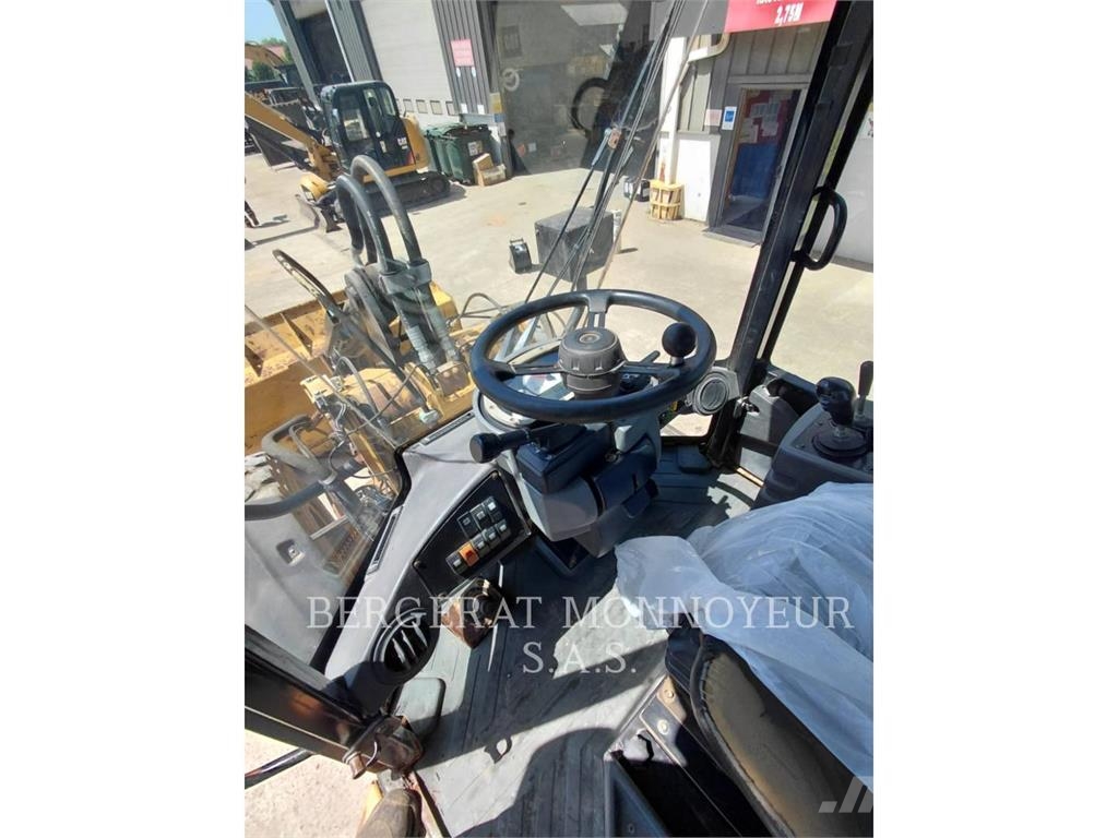 CAT 930H Tekerlekli yükleyiciler