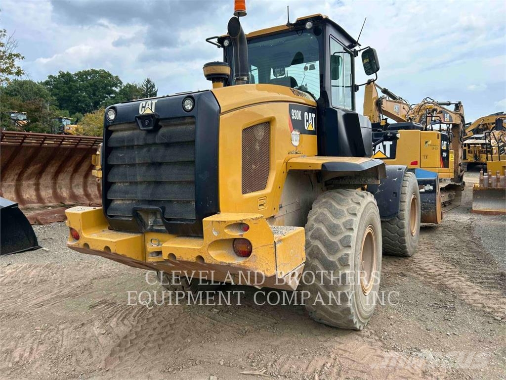CAT 930K Gumikerekes homlokrakodók