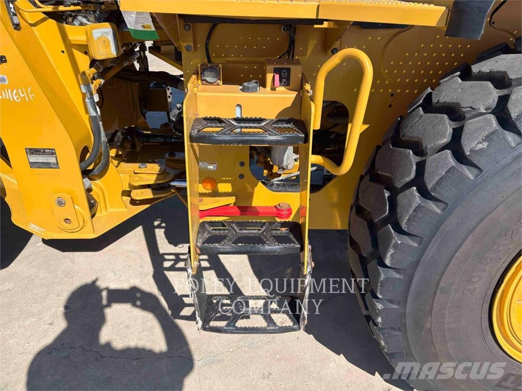 CAT 930M Radlader