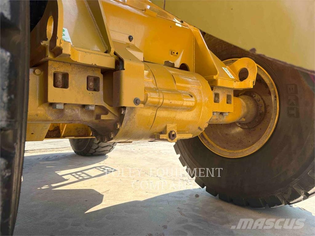 CAT 930M Radlader