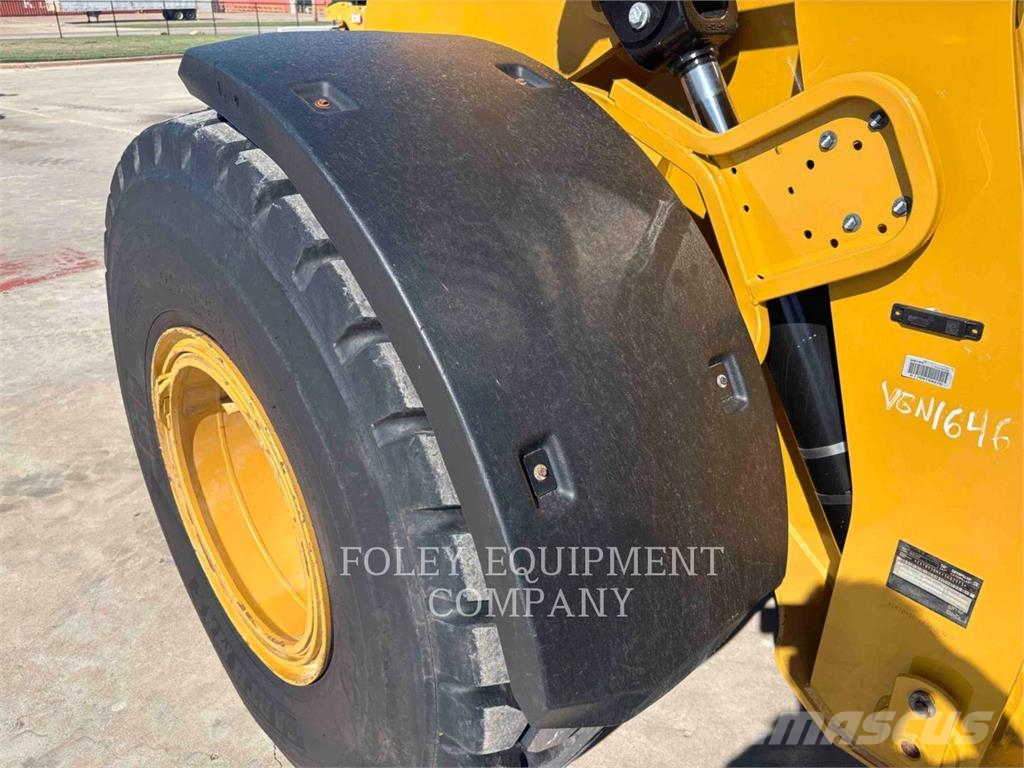 CAT 930M Radlader