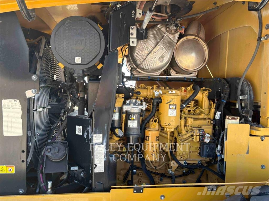 CAT 930M Radlader