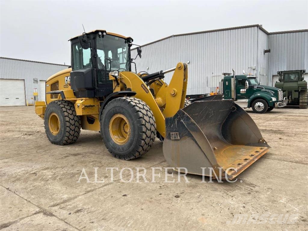 CAT 930M Μπουλντόζες με ερπύστριες