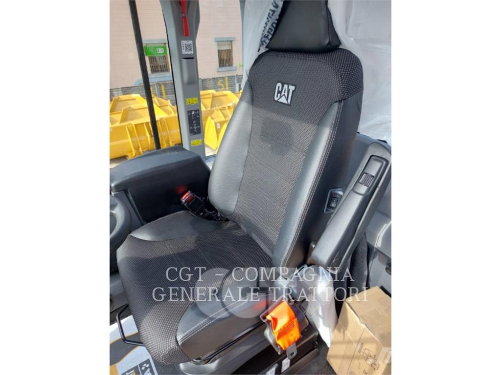 CAT 930M 轮式装载机