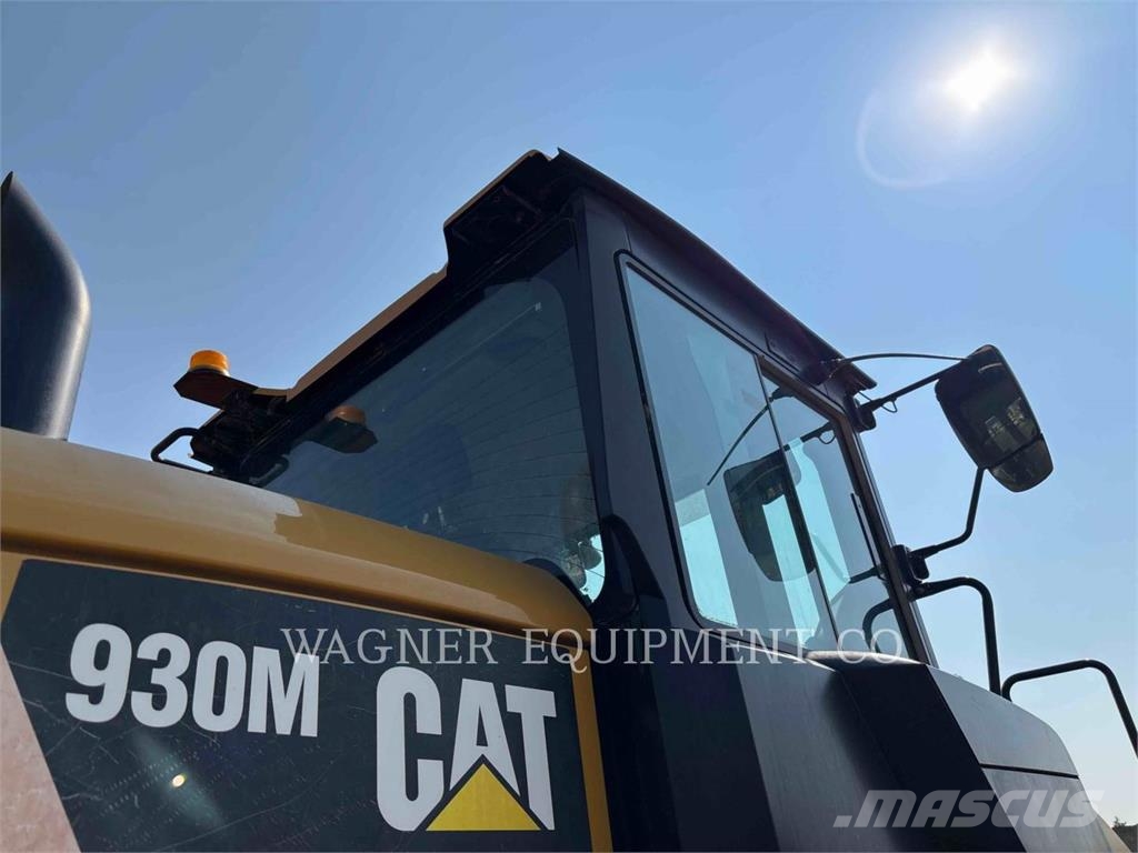CAT 930M Wheel loaders