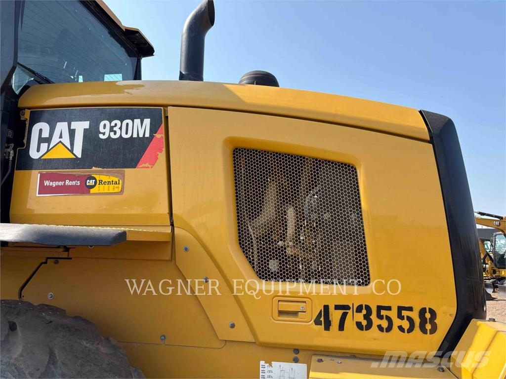 CAT 930M Wheel loaders